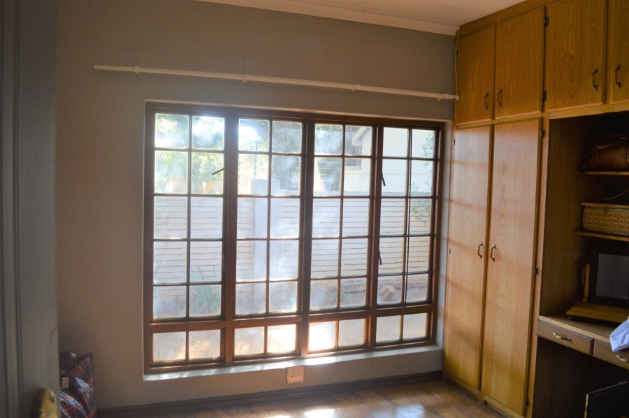 5 Bedroom Property for Sale in Irene Park North West